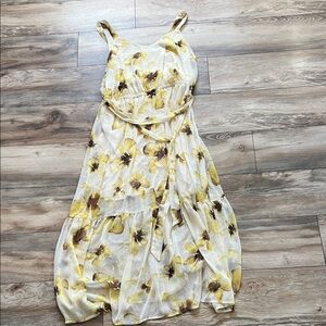 Simply Vera Vera Wang Yellow and White Floral Maxi Dress